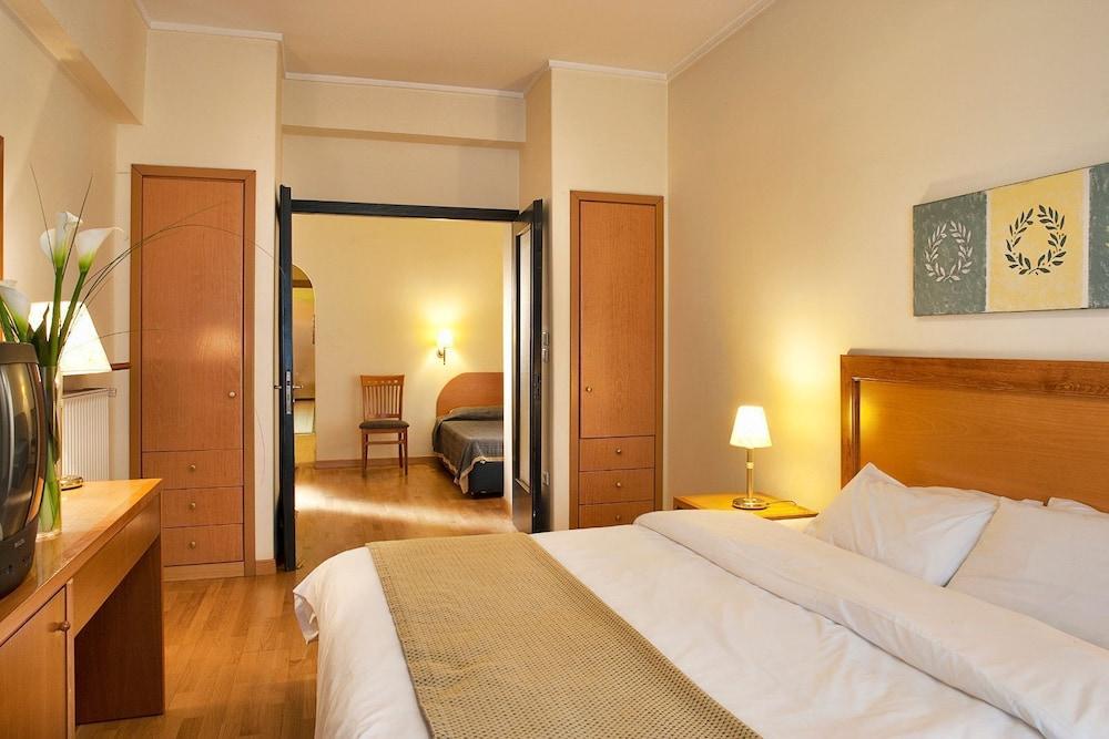 Hotel Achilleas Athena Bagian luar foto